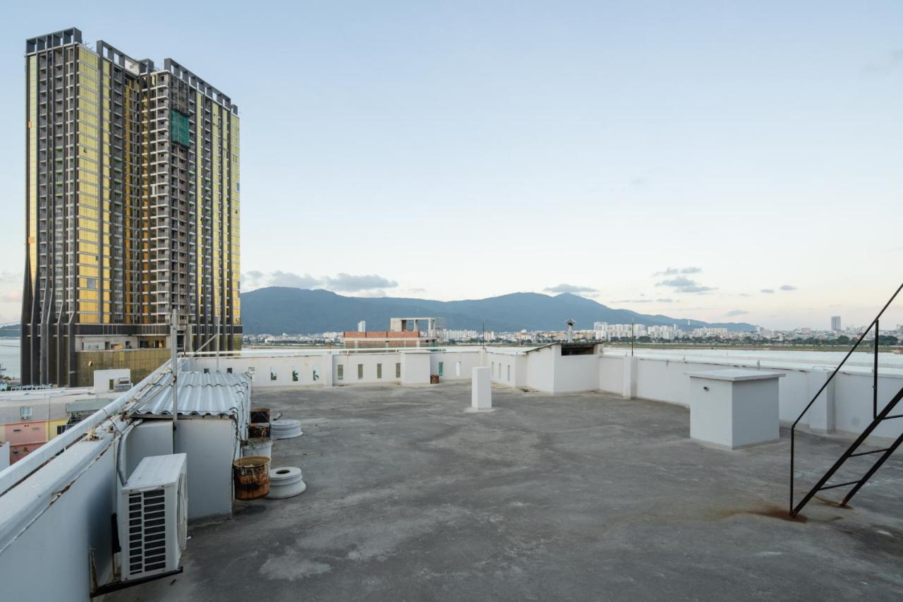 Thanh Lan Riverside Hotel Da Nang Bagian luar foto